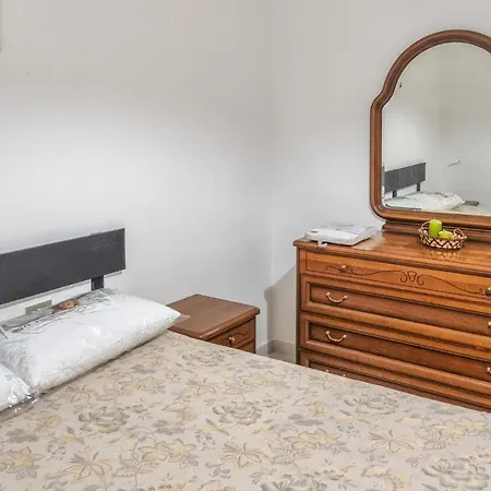 1 Bedroom Pet Friendly In Apartment Cupello